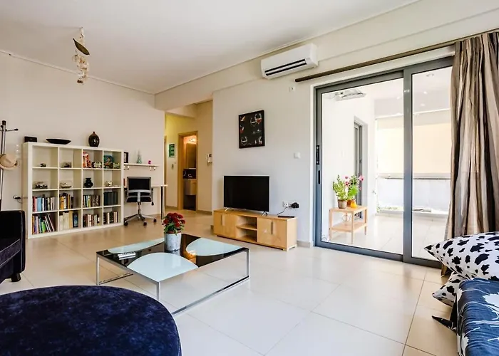 Kalamata's Spacious Getaway-taygetos Amazing View Holiday home