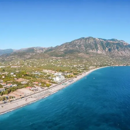 Kalamata's Spacious Getaway-taygetos Amazing View