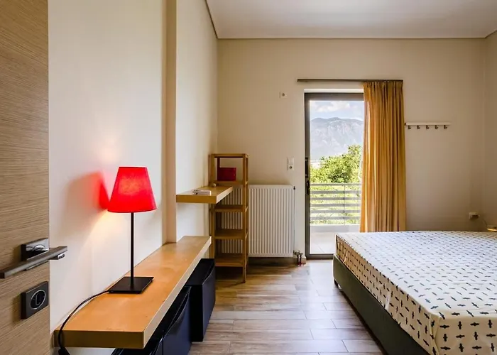 Casa de Férias Kalamata's Spacious Getaway-taygetos Amazing View *