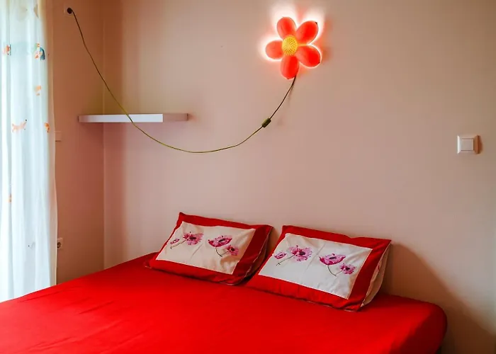 Kalamata's Spacious Getaway-taygetos Amazing View *